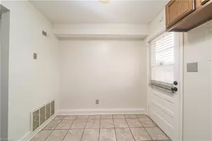 1929 Vantage Point Pl, Greensboro, NC 27407 - Photo 8