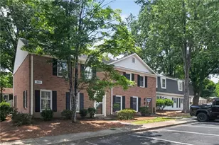 3311 Regents Park Ln, Greensboro, NC 27455 - Photo 2