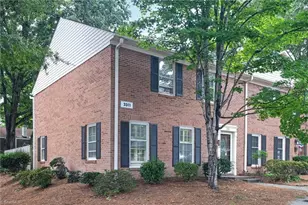 3311 Regents Park Ln, Greensboro, NC 27455 - Photo 30