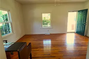 642 Church St, Eden, NC 27288 - Photo 8