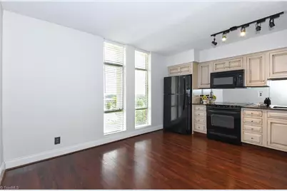 1101 N Elm Street #1406 & 1408, Greensboro, NC 27401 - Photo 12