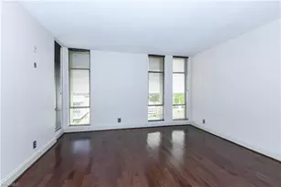 1101 N Elm St, Greensboro, NC 27401 - Photo 16