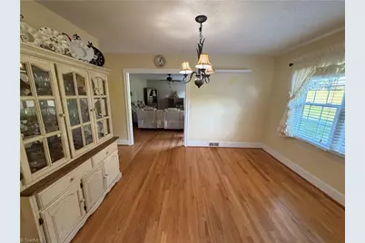 4470 Nc 268, Ararat, NC 27007 - Photo 10