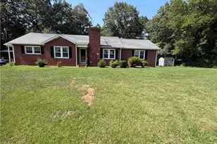 4470 NC-268, Ararat, NC 27007 - Photo 4