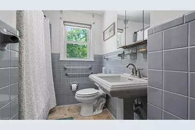 807 E Salisbury Street, Asheboro, NC 27203 - Photo 6