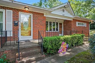 807 E Salisbury St, Asheboro, NC 27203 - Photo 4