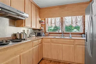 807 E Salisbury St, Asheboro, NC 27203 - Photo 18