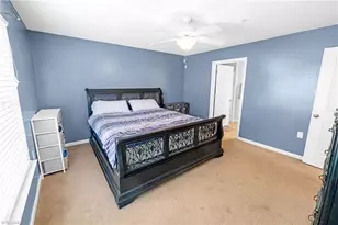 7102 W Friendly Ave, Greensboro, NC 27410 - Photo 8