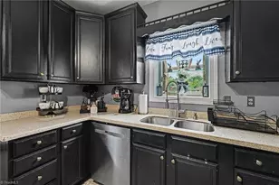 2400 Yanceyville St, Greensboro, NC 27405 - Photo 6