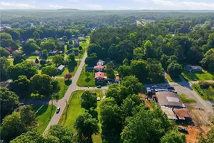 401 Sunset Dr, Randleman, NC 27317 - Photo 36