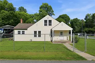 401 Sunset Dr, Randleman, NC 27317 - Photo 30