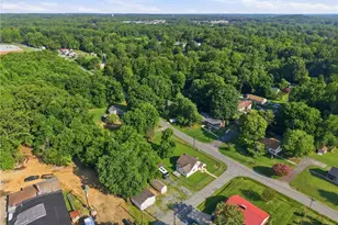401 Sunset Dr, Randleman, NC 27317 - Photo 38