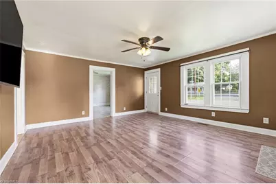 401 Sunset Drive, Randleman, NC 27317 - Photo 10