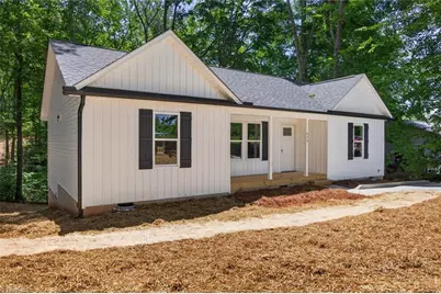 239 Lake Drive 8, Lexington, NC 27292 - Photo 1