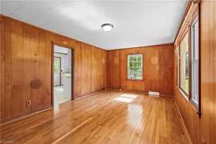 2832 Sizemore Rd, Yadkinville, NC 27055 - Photo 6