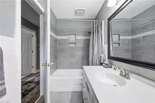 1025 Oaklawn Ave, Winston-Salem, NC 27104 - Photo 22
