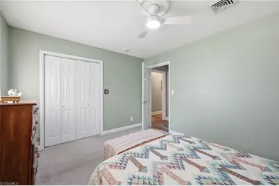 1025 Oaklawn Avenue, Winston-Salem, NC 27104 - Photo 20