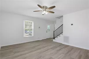 1615 Upland Dr, Greensboro, NC 27405 - Photo 4