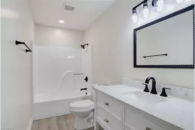 1615 Upland Drive, Greensboro, NC 27405 - Photo 10