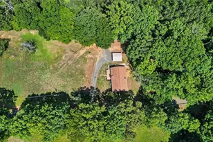 1030 Cross Creek Dr, Walnut Cove, NC 27052 - Photo 32