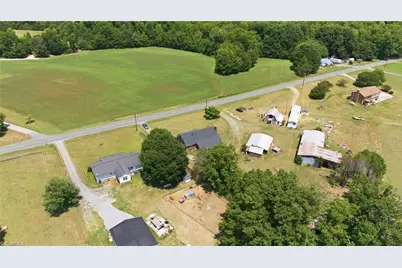 908 Boone Road, Burlington, NC 27217 - Photo 40