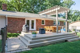 5614 Virgilwood Dr, Greensboro, NC 27409 - Photo 32