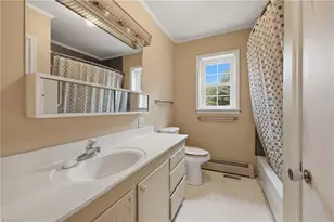 913 I St, North Wilkesboro, NC 28659 - Photo 18