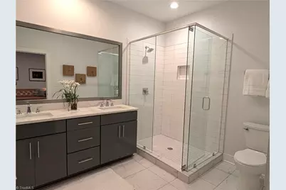 400 W 4th Street #301, Winston-Salem, NC 27101 - Photo 18
