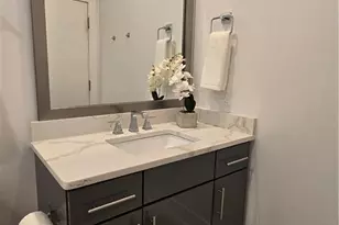 400 W 4th St, Winston-Salem, NC 27101 - Photo 14