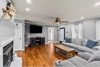 1906 Harris Drive, Greensboro, NC 27406 - Photo 8