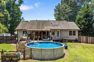 1906 Harris Dr, Greensboro, NC 27406 - Photo 32
