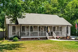 1906 Harris Dr, Greensboro, NC 27406 - Photo 4