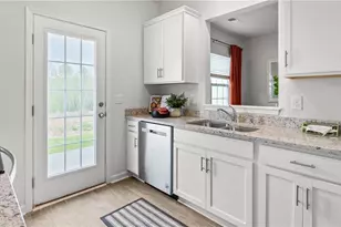 104 Moyer Dr, Graham, NC 27253 - Photo 14