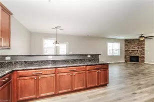 4625 Meadowside Terrace, High Point, NC 27265 - Photo 16