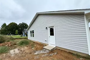337 Frank Cherry St, Eden, NC 27288 - Photo 22