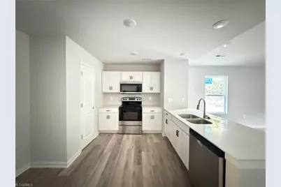 337 Frank Cherry Street, Eden, NC 27288 - Photo 2