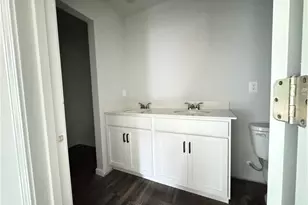 344 Poppy Ct, Eden, NC 27288 - Photo 12
