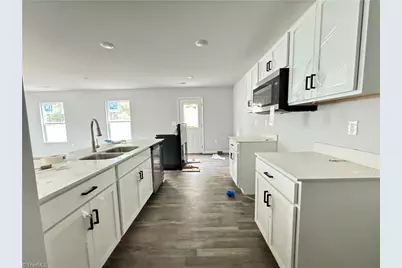 332 Poppy Court, Eden, NC 27288 - Photo 6