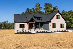 387 Vernon Rd, Reidsville, NC 27320 - Photo 2