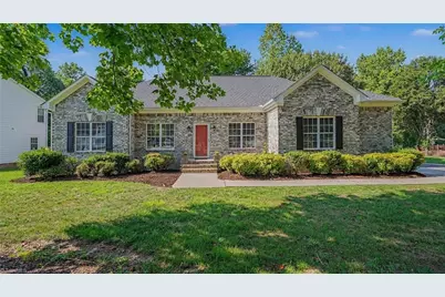 2115 Forest Edge Drive, Greensboro, NC 27406 - Photo 2