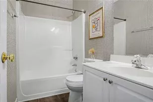 2115 Forest Edge Dr, Greensboro, NC 27406 - Photo 32