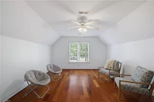 7132 Pleasant Oaks Rd, Greensboro, NC 27410 - Photo 20