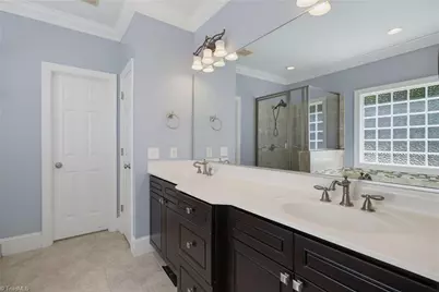 7132 Pleasant Oaks Road, Greensboro, NC 27410 - Photo 18