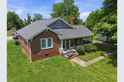 5853 Riverdale Drive, Jamestown, NC 27282 - Photo 24