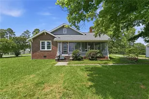 5853 Riverdale Dr, Jamestown, NC 27282 - Photo 1