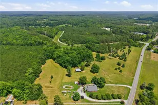 5853 Riverdale Dr, Jamestown, NC 27282 - Photo 4