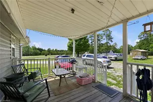 5853 Riverdale Dr, Jamestown, NC 27282 - Photo 14