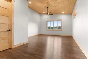 16 Bear Lodge Dr, Sparta, NC 28675 - Photo 28