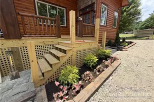 16 Bear Lodge Dr, Sparta, NC 28675 - Photo 2