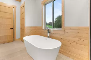 16 Bear Lodge Dr, Sparta, NC 28675 - Photo 26